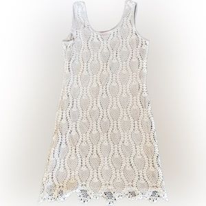 Crochet White short Midi Dress w/ a Side zipper and Lining Inside